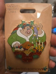 Disney WDI Mickey's Christmas Carol Dagobert Ghost of Present Willie Giant LE Pin - Bild 1 von 1