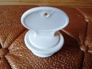 Cap Fashy Hot Water Bottle 2L Screw Thread 3cm White - Picture 1 of 3