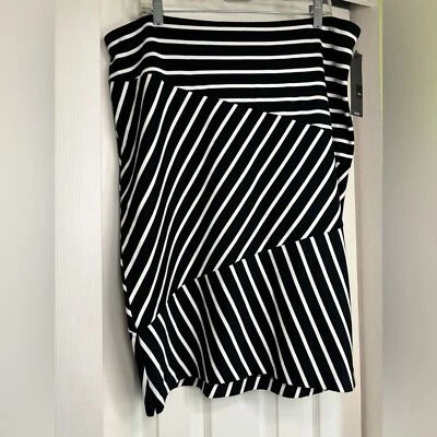 Black & White Striped Skirt XXL - Image 1 of 4