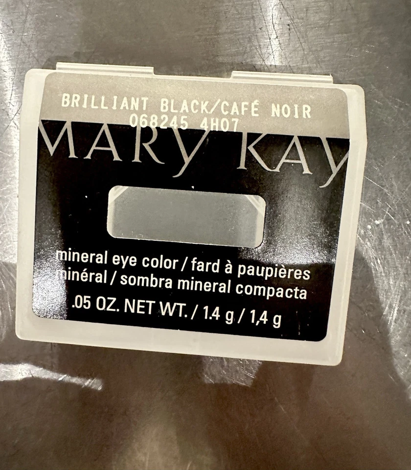 Mary Kay Mineral Eye Color Shadow -Brilliant Black #068245 4H07 .05oz **NEW** - Image 1 of 1