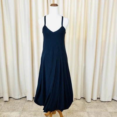 Vestido midi a rayas negro contemporáneo Crea Concept para mujer talla 38 Foto 1 de 4