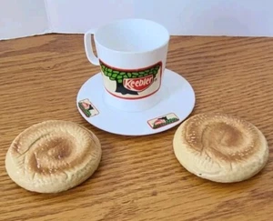Boley/Kellogg 2005 Keebler Elf Pretend Play Food Biscuits Plate Cup Collectibles - Picture 1 of 7