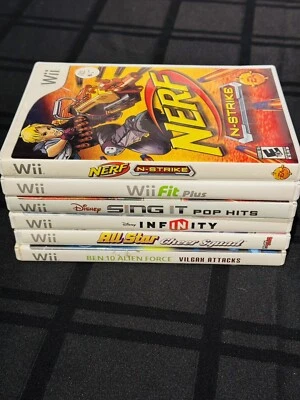 Lote de juegos Nintendo Wii - 6 juegos Nerf, Fit, Sing It, Disney, Alien Force 👾🕹️ Foto 1 de 4