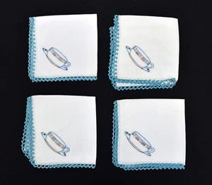 4 servilletas de lino vintage bordadas para tazas de té y platillos con bordes de ganchillo azul de 11" - Imagen 1 de 7