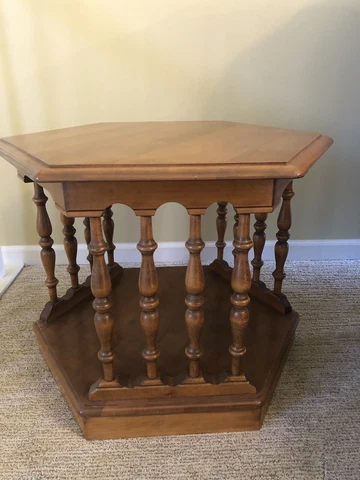 Vintage Ethan Allen American Traditional Maple Hexagon Side End Accent Table Cover