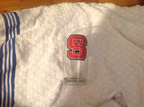 NC State Wolfpack - Pint Glass - NEW! Cover