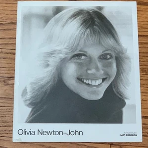 Olivia Newton John Vintage Original MCA Records Headshot Circa 1975 #3 - Picture 1 of 5
