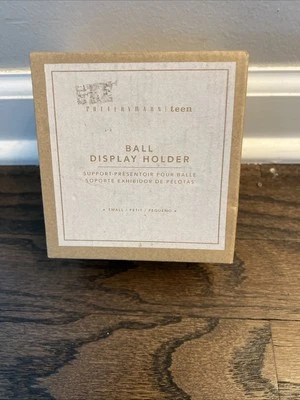 Soporte de exhibición de pared Pottery Barn Ball (tamaño béisbol) nuevo Foto 1 de 4