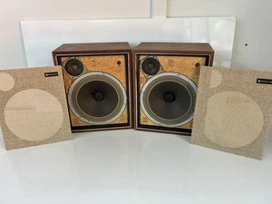 Vintage Criterion 25A Japan Speakers 99-0225WX 8 OHMS Work Nice Sound Bookshelf - Picture 1 of 22