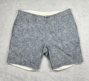 Reyn Spooner Shorts Mens 34 Blue White Reversible Floral Hawaiian Beach Casual - Picture 1 of 11