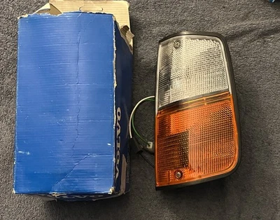 Luz intermitente Volvo 240 244 242 GT 262 245 265 L Hella intermitente nuevo stock antiguo Foto 1 de 4