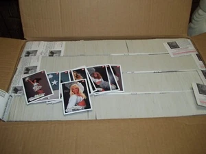 1992 Lime Rock - NFL Cheerleaders -LOT OF 9,000+ (40 lbs) Sports Cards - Picture 1 of 10