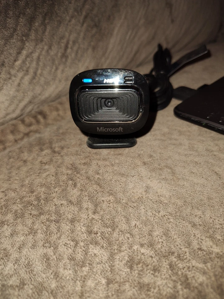 Веб-камера Microsoft LifeCam HD-3000 - Изображение 1 из 1