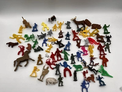 Gran Lote De Figuras De Acción De Colección Plástico Vaqueros Indios Soldados Animales etc 65+ Foto 1 de 4
