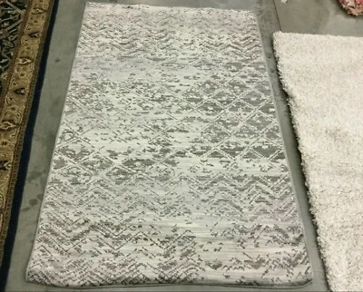 CHARCOAL / GREY 3'-3" X 5'-3" Flaw in Rug, Reduced Price 1172630445 ATL975F-3 - Изображение 1 из 4