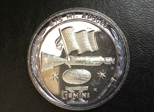 1969-71 Danbury Mint Gemini X Young-Collins Men in Space Silver Medal A0209 - Picture 1 of 4