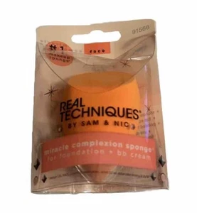 Real Techniques Miracle Complexion Sponge - Orange - Picture 1 of 2