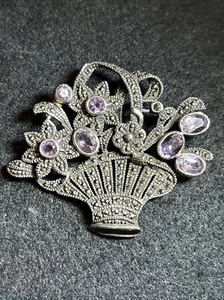 Vintage Sterling Amethyst & Markasit Korb mit Blumen Brosche signiert - Bild 1 von 4