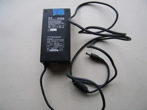 Genuine Original DAEWOO SAD7015SE AC Power Adaptor 15V 4.5A No 7 - Picture 1 of 3