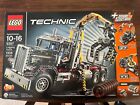 LEGO TECHNIC: Logging Truck (9397)