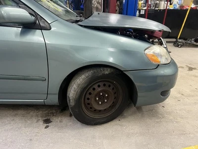 Used Front Right Fender fits: 2006 Toyota Corolla R. w/o ground effects Front Ri Foto 1 de 4