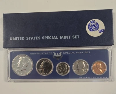 1967 ---United States Special Mint Set - 40% Silver Kennedy  Half Dollar - Image 1 of 2