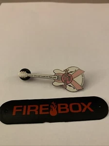 Hard Rock Cafe Guitar Pin - Breast Cancer Awareness LE Pink Ribbon October 2001 - Picture 1 of 5