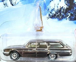 Johnny Lightning 60 1960 Ford Country Squire Wagon Holiday Christmas Tree Car - Picture 1 of 2