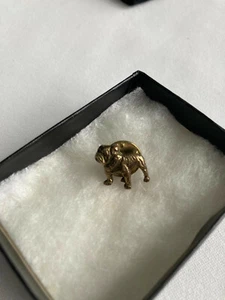 VINTAGE GENUINE MACK TRUCK TIE TAC/PIN - Picture 1 of 3