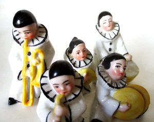 ANTIQUE C.1920'S ART DECO PIERROT PORCELAIN QUINTET - GERMANY - Picture 1 of 9