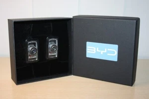 PROJECTORS LIGHTS DOOR LOGO BYD HD GLASS SLIDES 2 PCS - Imagen 1 de 13