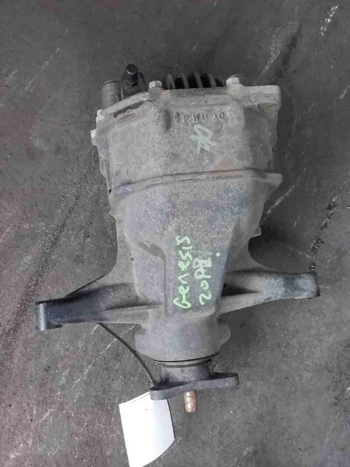 2009-2014 Hyundai Genesis Rear Axle Differential Carrier Assembly OEM - Image 1 of 1