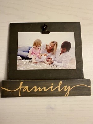4 x 6 Family Expressions Wood Frame Bronze Clip And Laser Etched Words - Image 1 of 4