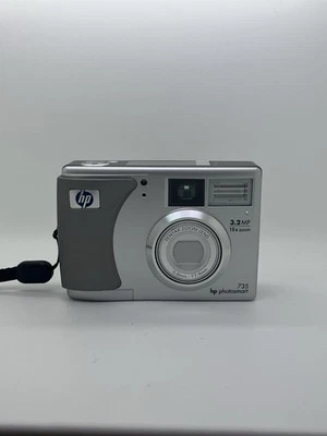 hp photosmart 735 - 3,2MP Digitalkamera - Bild 1 von 4