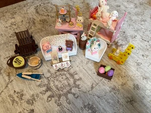 Lot Of Bunny Miniatures Dollhouse figurine furniture items - Picture 1 of 7