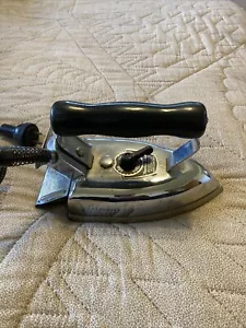 American Beauty, adjustable Automatic Iron, 12 Lb W/Cable, Nice, No 55ab - Picture 1 of 6