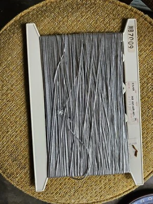 Cordón vintage plateado metálico algodón relleno 1/8" 56% algodón 44% metálico  Foto 1 de 4