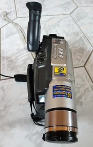 JVC Compact VHS Camcorder GR-FXM37E inkl. vieler Zusatzartikel - Bild 1 von 23