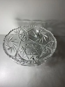 9.5” CLEAR CUT GLASS Star Pattern Three Footed CENTERPIECE BOWL Heavy Beautiful - Picture 1 of 7