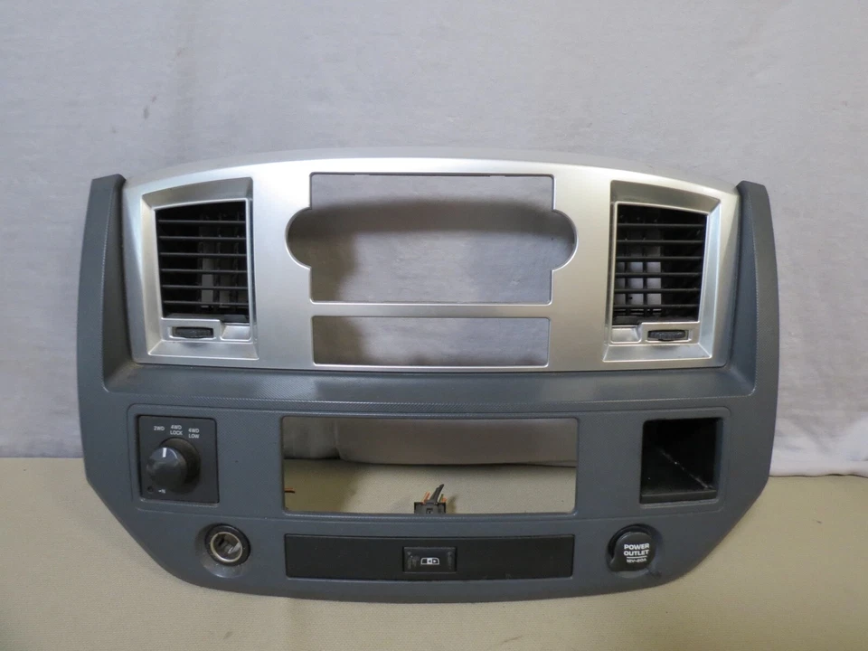 ✅ 06 07 08 Dodge RAM Radio Player AC Temp Climate Control Panel Dash Bezel OEM - Image 1 of 4
