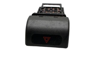 1998 - 2002 Subaru ForesterEmergency Hazard Light Control Switch P/N: 06016 OEM! - Foto 1 di 5