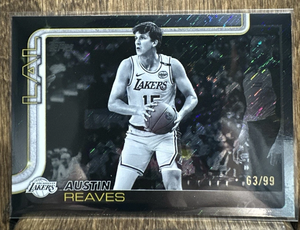 2025-26 Topps Basketball Austin Reaves #151 Blackout Surge #'d 63/99 Lakers - Image 1 of 4