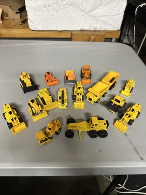 Vintage Construction Vehicles - Hotwheels, Matchbox,Majorette  Lot Of 15 - Image 1 of 3