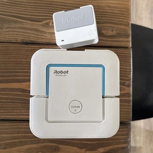 iRobot Braava Jet 240 Robot Mop Includes Battery - Tested and turned on. - Picture 1 of 2