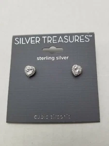 PAIR OF BRAND NEW STERLING SILVER HEART SHAPE CUBIC ZIRCONIA STUD EARRINGS $50 - Picture 1 of 6
