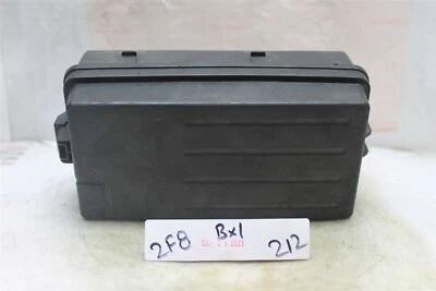 0098J200AN Suzuki Forenza 2004-2008 caja de fusibles unidad de compartimento del motor 212 2F8 B1 Foto 1 de 4