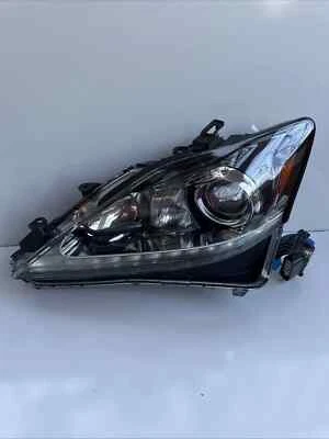 Faro de unidad genuino OEM Toyota 8118553670 para Lexus IS250 IS350 2011-2012 Foto 1 de 4