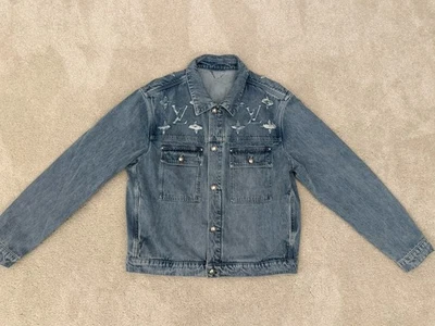 Chaqueta de camionero de mezclilla para hombre Louis Vuitton lavada contraste monograma índigo talla 48 Foto 1 de 4