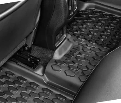 Alfombrillas originales Mopar para todo tipo de clima 82214651AC Foto 1 de 2