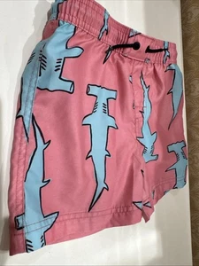 NUEVO Bañador Tea Collection Niño Talla 6 Rosa y Azul Tiburón - Imagen 1 de 4